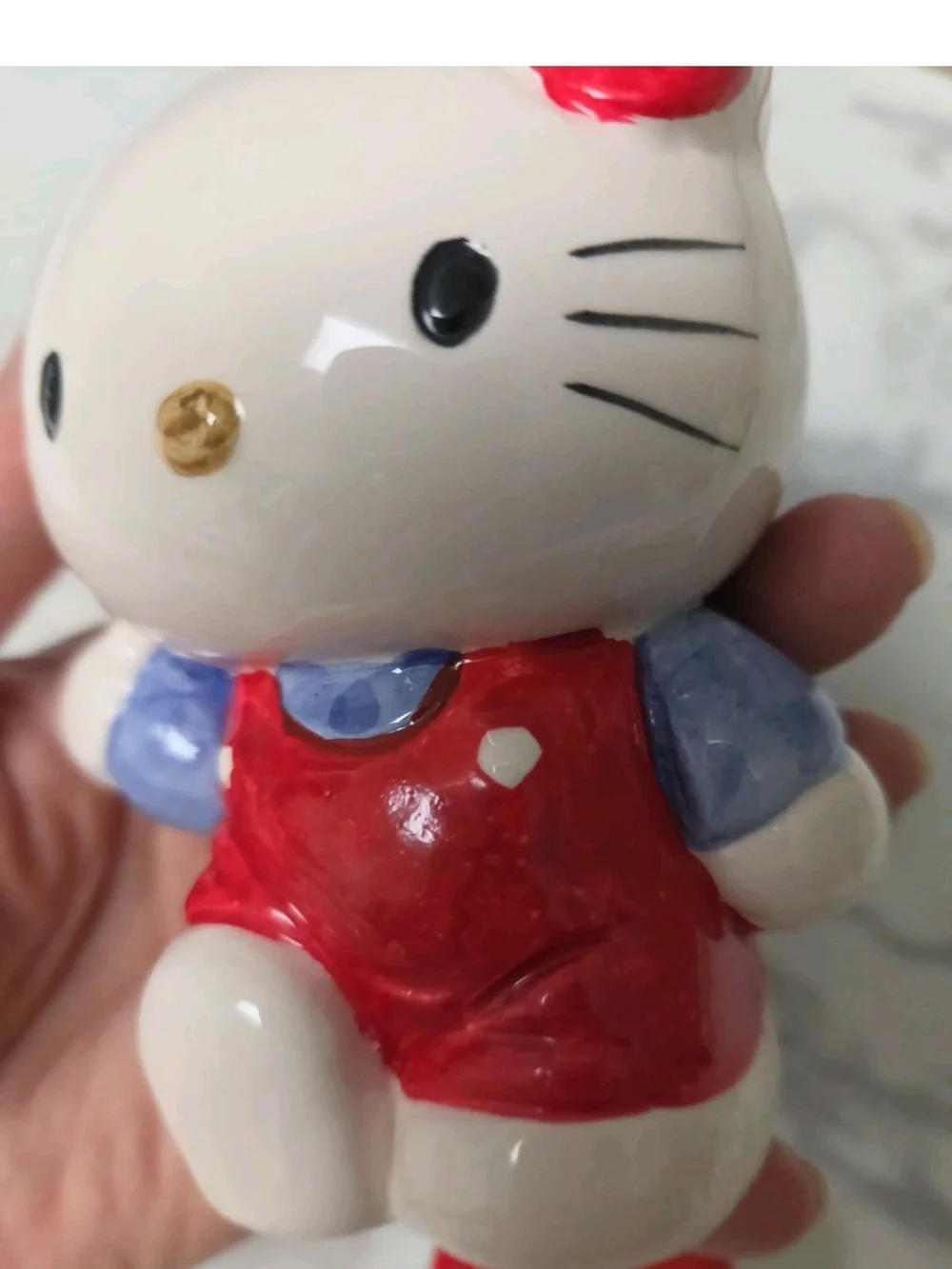 Vtg. Hello Kitty Ceramic 3-Piece Bath Set in White and Red w Pink Blue Accents
